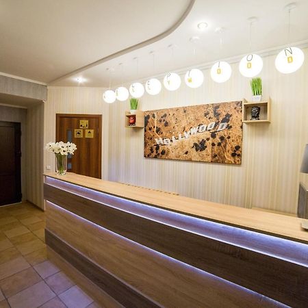 Hollywood Otel Poltava Dış mekan fotoğraf